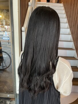 アヴァンス 天王寺店(AVANCE.) ブルーブラック×透明感