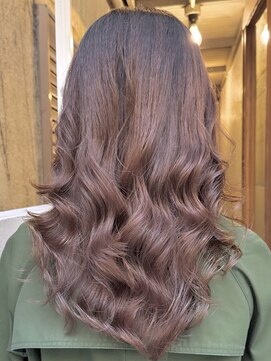 チョビー(Chobii) 表参道 コテ巻き風パーマ イメチェンヘアスタイル 韓国風