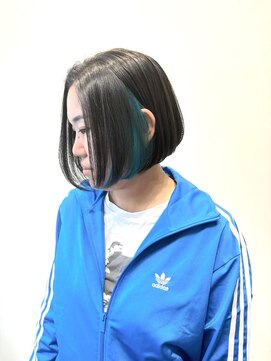 シズク(sizuk) ボブ × インナーカラー
