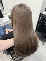 ヴィア 京都烏丸(Via)&nbsp;ブラウン マロンベージュ レイヤーカット 韓国ヘア 髪質改善