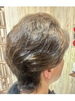 クリエイティブヘアーエィス(creative hair Ace)&nbsp;MEN’S/刈り上げセンターパート/ニュアンスパーマ/登米市