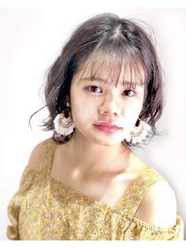 ヘアリゾート ルアーナ エルア(Hair Resort LUANA `elua) 暗髪シースルーバングボブ☆