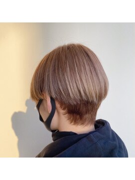 美容室 アイディー i-dee ハイトーンベージュ