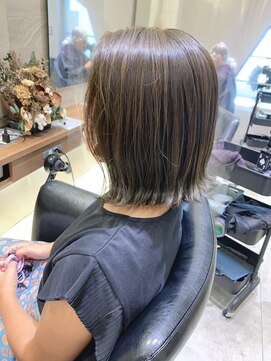 シェル 国分寺(shell) 切りっぱなしボブ☆オリーブインナーカラー