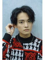 クロムトウキョウ ザ バーバー 新宿本店(CHROM TOKYO the Barber)&nbsp;センターパートツイストスパイラルパーマ　新宿/メンズパーマ