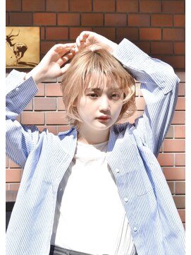 ウィローズ(WILLOW'S) ショートウルフ×ハイトーン×レイヤーボブ 20代30代40代