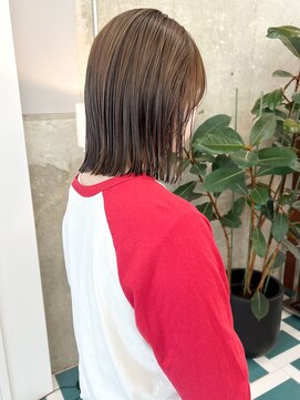 ノエ(noe) 切りっぱなしボブ×ナチュラルハイライト