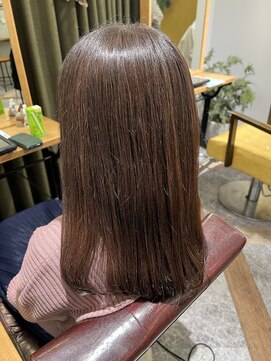 ムーン(moon) #グレーベージュ#レイヤーロング#アッシュカラー