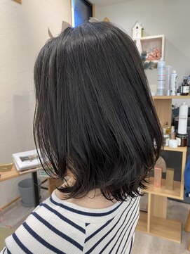 オーキッド(Orchid) 外ハネミディアム