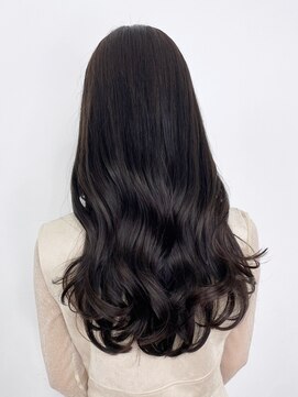 アイティーバイアルバム 松戸店(IT by ALBUM) 美髪エモージュアッシュブラックレイヤーロング_ba488132