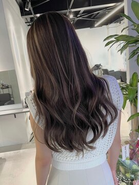 キング(K!ng) 【枚方、高槻、梅田、樟葉】ホワイトハイライトケアブリーチ