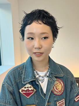 ナループロア ハチ(Nalu pu loa hachi) ショートヘア/ハンサムショート/ショートパーマ