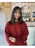 レイヤーカット顔まわりヘアヘーゼルベージュ