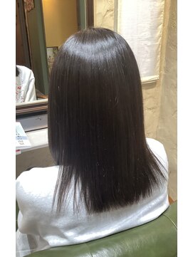 ボスケット(Boschetto) ツヤツヤモノトーン系カラー