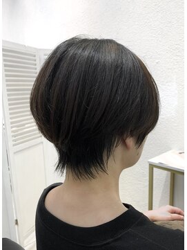 ピアーネ(PIANE) くびれショート(ショートウルフ)