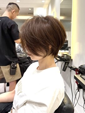 バンプ ギンザ(BUMP GINZA) 30代/40代/50代◎絶壁解消/白髪ぼかし/大人小顔ショート【湯本】