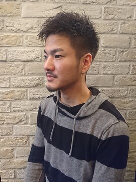 グラッドバーバードットエビス 恵比寿(GLAD BARBER. EBISU) サーフカール/スパイキーショート/ブルーブラック[恵比寿]