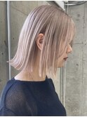 渋谷ブリーチカラータッセルボブ顔周りレイヤー切りっぱなしボブ