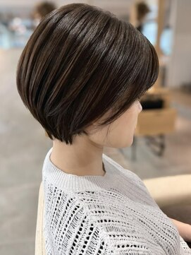フリップビーアヴェダ(FLIP B AVEDA) 本八幡×市川×似合わせカラー×ナチュラルショート
