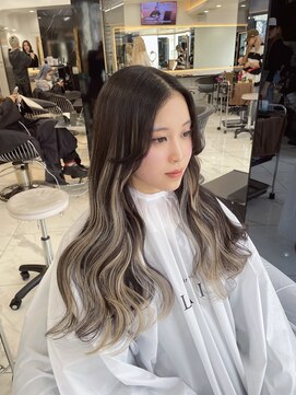 ラピス 渋谷本店(Lapis) プチプラエクステ50本でバレイヤージュ風♪