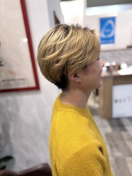 ノート ヘアーサロン(NOTE HAIR SALON) ハイトーン × フェザーカット
