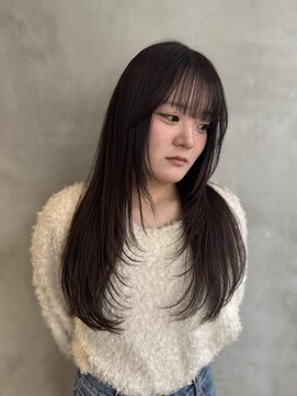 ニーイチイチ(211) イメチェン/ロングハイレイヤー