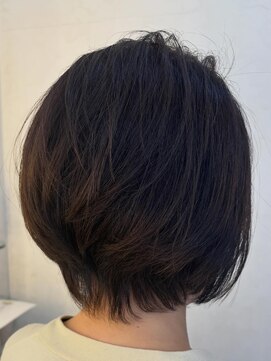 リバース(Reverse) 20代30代40代50代/ショートスタイル・トステアカラーB2