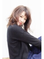 ディー(dee)&nbsp;dee 無造作ほつれウェーブセミディ