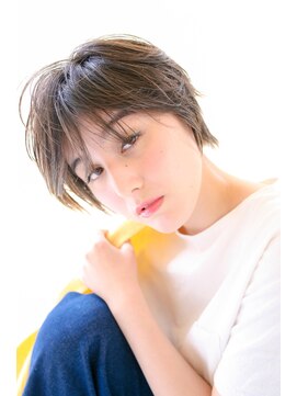 グローブス 表参道(THE GLOBES) 【THE  GLOBES HALU】アッシュカラー×センシュアルショート