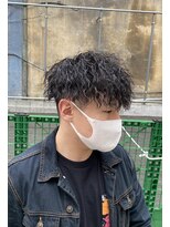 ドルクス 日本橋(Dorcus)&nbsp;人気の縦落ちツイストスパイラル　メンズパーマが上手いお店