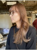 ハイトーンベージュ