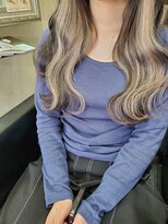 アムロードヘア(Amouroad hair)&nbsp;プルエクステでインナーカラー