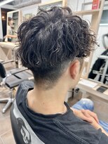 サロンドジョー(salon de joe) ツイストスパイラルパーマメンズマッシュ刈り上げ 奥東巧真