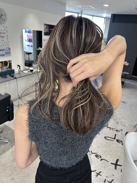 キング 枚方店(K!ng) ハイライトカラーミルクティーベージュケアブリーチダブルカラー