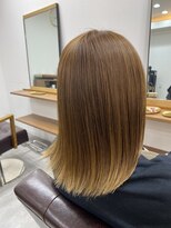 ランプ(Lamp) くびレイヤーグレーベージュニュアンスカラー白髪染め白髪ぼかし