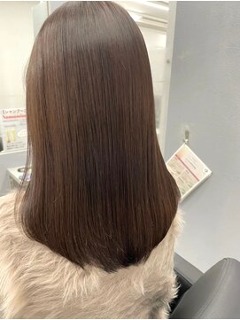 エル 新小岩(elu) 美髪/ワイドバング/レイヤーカット/くすみベージュ/新小岩駅