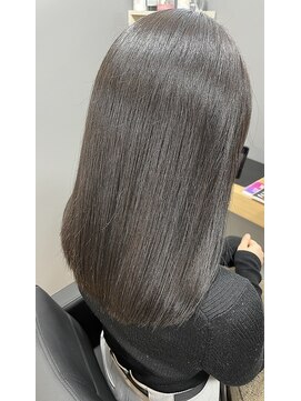 スリーク バイ ロイ 円町本店(sleek by roy) ナチュラル艶カラー