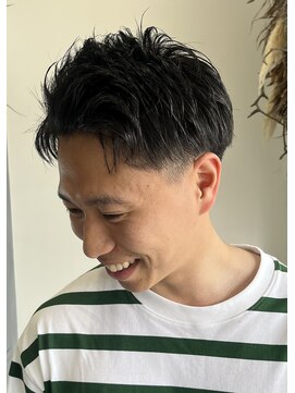 ネクストフォーヘアー(NEXT for hair) アップバングショート　清潔感　ナチュラル　メンズ