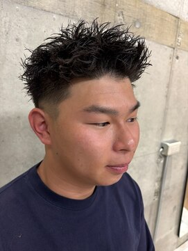 スパイキーショート/メンズショート/フェード/眉カット