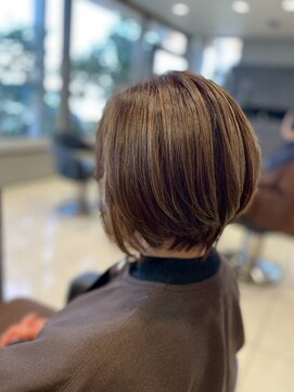 アース 南福島店(HAIR&MAKE EARTH) 前下がりショートボブ