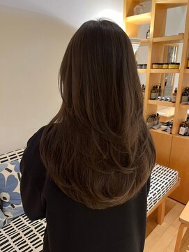 オーガニックエコ 川越(organic+eco) 20代30代春夏ロングレイヤー/イルミナカラーアッシュ/髪質改善