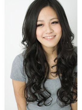 ルコア(LECOEN) 超ロングエクステで 美人オーラ全開