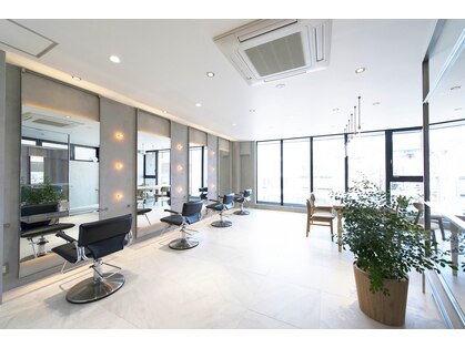 ヘアサロンガリカアオヤマ(hair salon Gallica aoyama)の写真