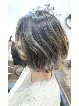 ノーチラスヘア(nautilus hair) かつお節で舞う人