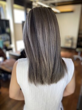 イネス(Ines) 一生リタッチいらないカラー