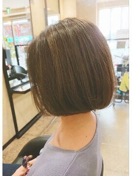 エイチ エアー ダヴ H air DAV調布北口 秋色ふんわりボブ