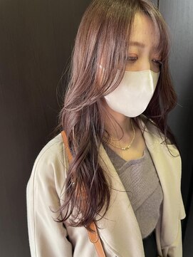 マージュ ギンザ(marju GINZA) 顔まわりレイヤーカットとピンクベージュ