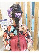 ハコブネ(Hacobune)&nbsp;卒業式 袴に似合う編み下ろしスタイル