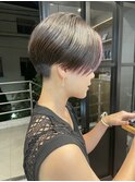 ショートボブパーマ20代30代40代イヤリングカラー大人可愛い