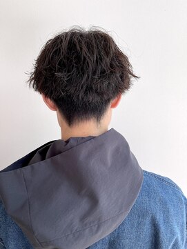 ビューティブロー ビービー(Beauty Blow B.B) メンズカット波巻きパーマツイスパツイストスパイラルパーマ